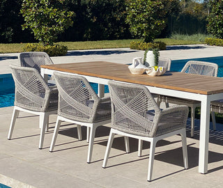 A guide for choosing an outdoor dining setting