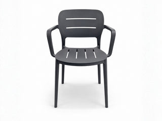 Adele Ceramic Round Table & Heath Chairs | Outdoor Dining Setting 5