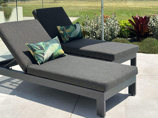 Anjuna Outdoor Sunlounge in Charcoal / Graphite 6.