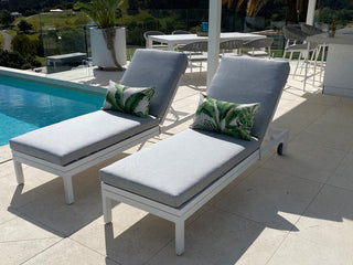 Aspen Outdoor Sunlounge in White / Grey Chine 2.