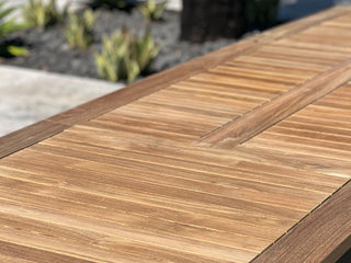 Barcelona Extension Outdoor Dining Table in Charcoal / 170 - 280cm - close-up 3.