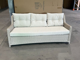 FLOORSTOCK SALE- Somerset 3 Seater Wicker Outdoor Lounge_1