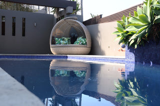 Lotus Outdoor Daybed in Elk / Carbon Beige 2.