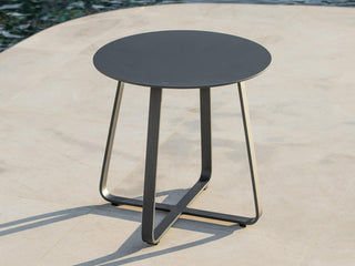 Elko Round Outdoor Side Table in Charcoal / 45cm