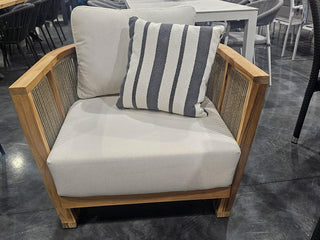 FLOORSTOCK SALE- Granada Outdoor Armchair_1