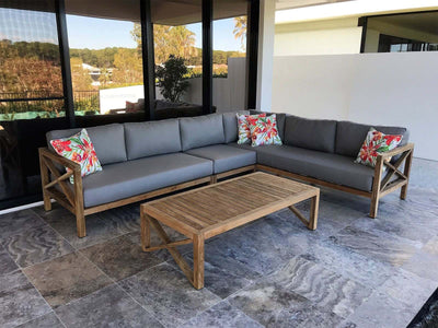 Hampton Outdoor Coffee Table - back view 2.