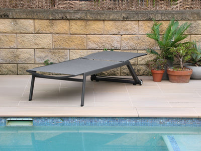 Hydra Outdoor Sunlounge in Charcoal 1