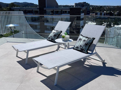 Hydra Outdoor Sunlounge in White 2.