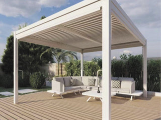 Kayden Outdoor Pergola in White / 4x3m