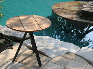 Larsen Round Outdoor Side Table in 600x600H