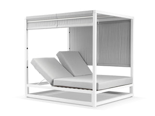 Luxor Outdoor Daybed in White 1