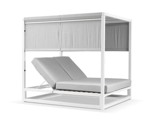 Luxor Outdoor Daybed in White 4.