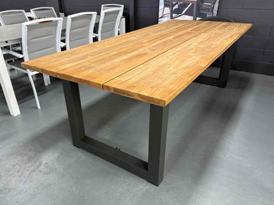 MELB CLEARANCE- Laguna Outdoor Dining Table