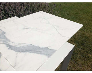 Mona Extension Table & Nivala Chairs | Outdoor Dining Setting in White / C55 / Frost Grey_8