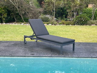 Monarch Outdoor Sunlounge in Charcoal / Coal 1