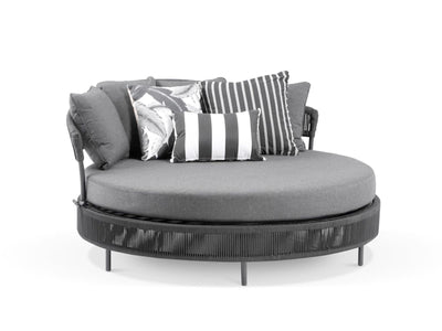 Nivala Outdoor Daybed in Charcoal / Dark Grey / Slate.