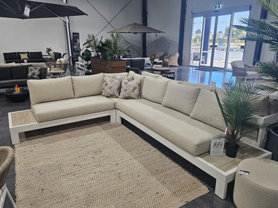 FLOORSTOCK SALE - Aspen 6 Seater Outdoor Platform Lounge_1