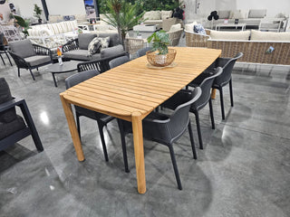 SYD FLOORSTOCK SALE - Pescara Table with Bailey Chairs 7pc Outdoor Dining Setting_1