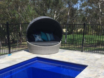 Cebu Outdoor Daybed in Moonscape / Canvas Coal 2.
