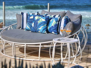 Purist Outdoor Side Table in White 1.