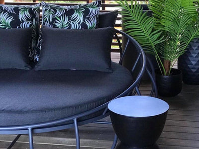 Purist Outdoor Daybed in Charcoal / Sooty 5.