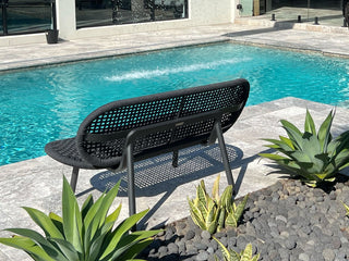 Skate Outdoor Lounge in Charcoal 1