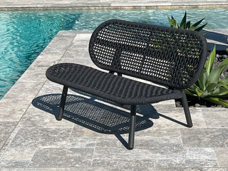Skate Outdoor Lounge in Charcoal
