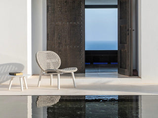 Skate Outdoor Side Table in White 1