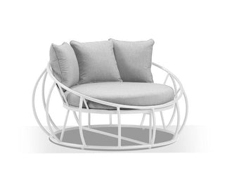 Antilles Outdoor Daybed in White / Grey Chine 2.