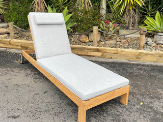 FLOOR MODEL - Comino Teak Sunlounge_1