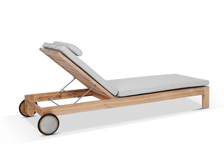Comino Outdoor Sunlounge in Default - back view.