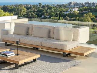 Truro Platform Outdoor Lounge in Tundra Rye / 3 Seater